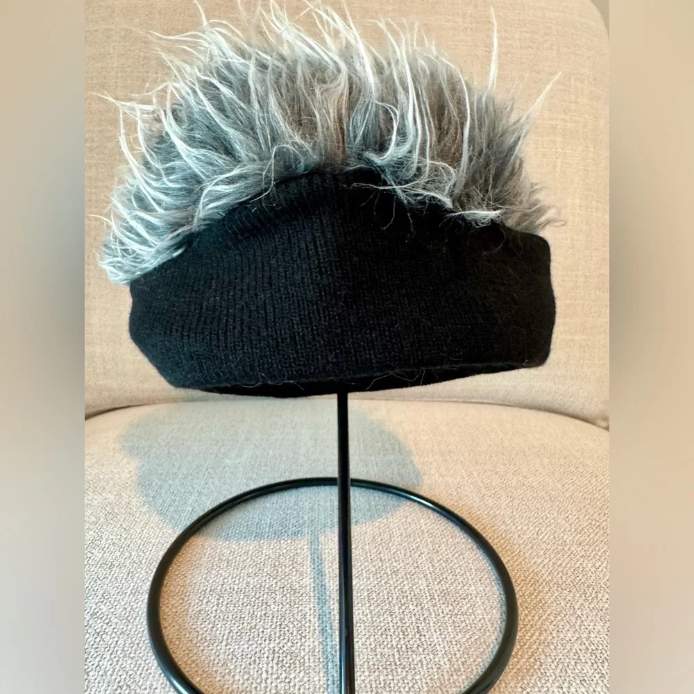 New Men’s Adult Size Faux Spikey Hair Black/Grey Rocker Knit Skull Cap Hat